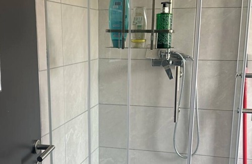 Rangierbahnhof-Siedlung Bed & Breakfast | single room with shared bathroom