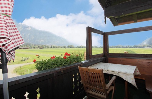 Strass im Zillertal House | Small house on an organic farm in Strass i.Z