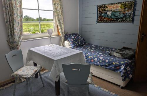 Lasbek Apartment | Sonnenscheinhof Alpakas, Ferienwohnung