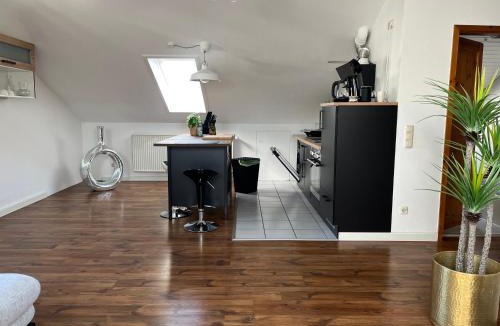 Ebersberg District Apartment | Sorglos in Poing - Messe ICM München, Flughafen, Therme Erding