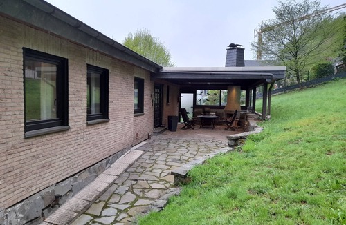 Amecke House | Sorpesee/Amecke in Sauerland vacation home by the lake