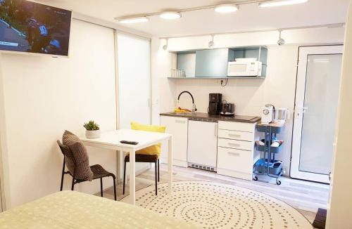 Thalkirchen - Obersendling - Forstenried - Furstenried - Solln Apartment | Souterrain Solln 20min Oktoberfest/Zentrum