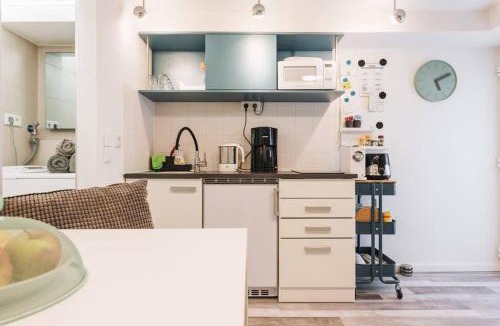 Thalkirchen - Obersendling - Forstenried - Furstenried - Solln Apartment | Souterrain Solln 20min Oktoberfest/Zentrum
