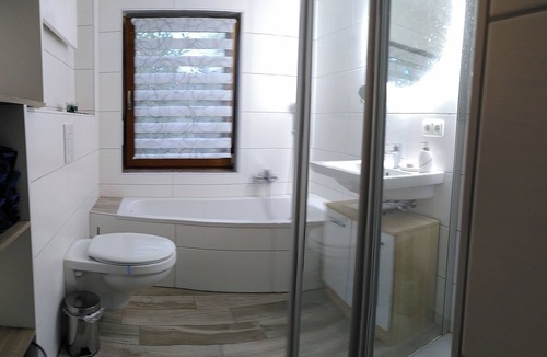 Auerbach in der Oberpfalz Apartment | Spacious vacation apartment at the gateway to Franconian Switzerland