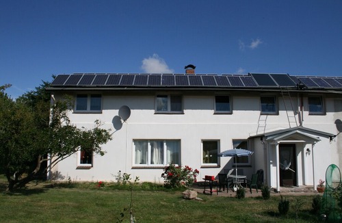Steffenshagen Apartment | Spacious Apartment in Steffenshagen with Terrace
