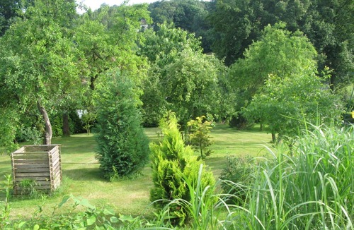 Sebnitz Apartment | Spacious apartment with terrace, garden, pool, wood-burning stove, sauna, Saxon Switzerland