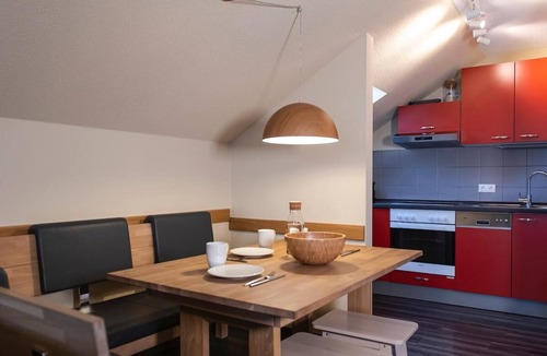 Schlatzendorf Apartment | Spacious three-room apartment for up to 6 people with panoramic balcony
