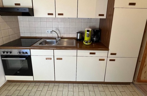 Frathau Apartment | Spacious vacation apartment for 4 people with balcony