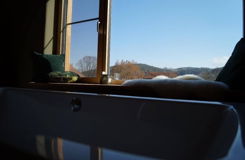 Miltach Apartment | Spacious vacation home (100 m²) for up to three people with its own terrace
