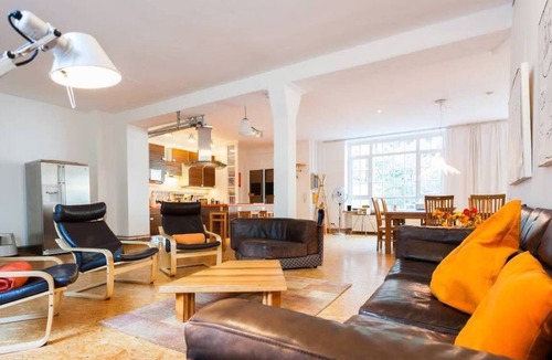 Moabit Apartment | Spacy 220 sqm Loft in historic Factory