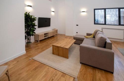 Bellas Vistas Apartment | Spectacular apartment Bravo Murillo AC WIFI 2