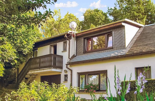 Ehrenberg House | Spend your vacation in this beautiful vacation home in Ehrenberg.