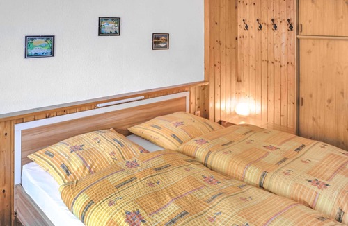Ehrenberg House | Spend your vacation in this beautiful vacation home in Ehrenberg.