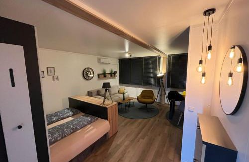Ried im Oberinntal Apartment | Stadel Chalet Kunterbunt