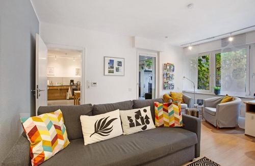 Neheim Apartment | Stadt Land Fluss Plus