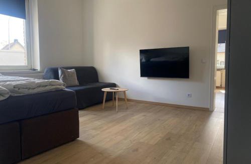 Willich Apartment | Stefans Apartments A - 20 min bis DD Messe und Flughafen inkl Parkplatz