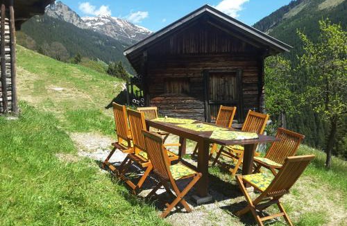 Stummerberg Cabin | Steinwandhütte
