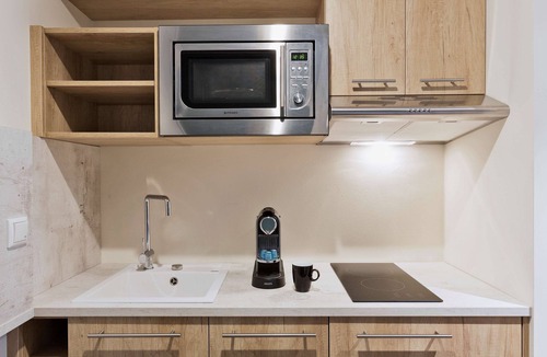 Munchen District Apartment | Stellaris Apartment Hotel