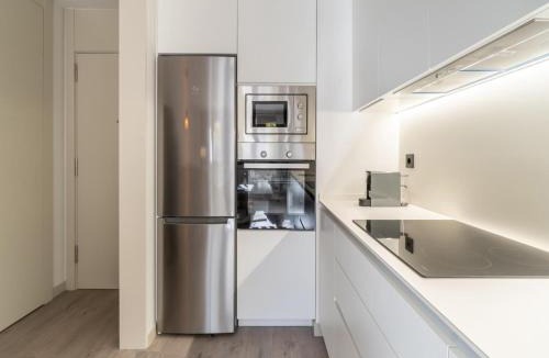 Benasque Apartment | Stone Chalet near Benasque and Scenic Lake