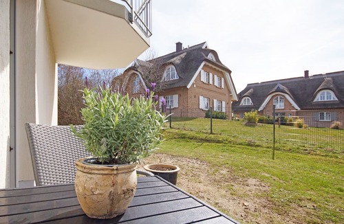 Lobbe Apartment | Strandhaus Mönchgut Bed&Breakfast F-1010 Double room 27