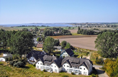 Lobbe Apartment | Strandhaus Mönchgut Bed&Breakfast F-1010 Double room 37