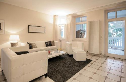 Binz Apartment | Strandvillen Binz - Ferienwohnung mit Meerblick, 1 Schlafzimmer und Balkon SV-618