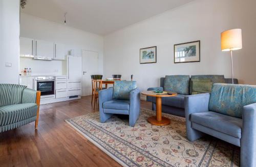 Binz Apartment | Strandvillen Binz - Ferienwohnung mit Meerblick, 1 Schlafzimmer und Balkon SV-757