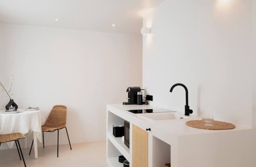 Lauben Apartment | Studio 2 - S4 Design Studios