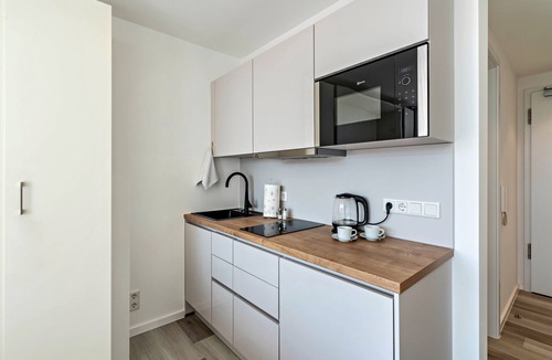 Furstenfeldbruck District Apartment | Studio Apartment "Huber Living Basic 109" with Balcony & Wi-Fi