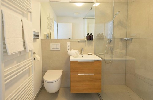 Furstenfeldbruck District Apartment | Studio Apartment 'Huber Living Basic 102' with Balcony and Wi-Fi