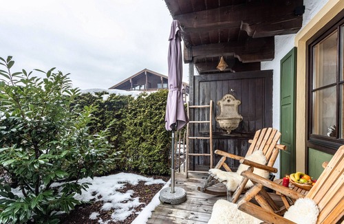 Inzell Apartment | Studio 'Hüttentraum' with Mountain View, Private Terrace and Wi-Fi
