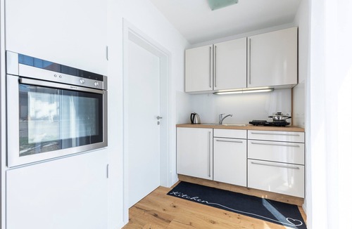 Goppertsweiler Apartment | Studio "LandZeit" with Terrace & Wi-Fi