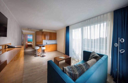 Altenerding Apartment | Studio mit Balkon