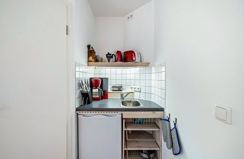 Starnberg Apartment | Studio 'Remke' with Private Terrace and Wi-Fi