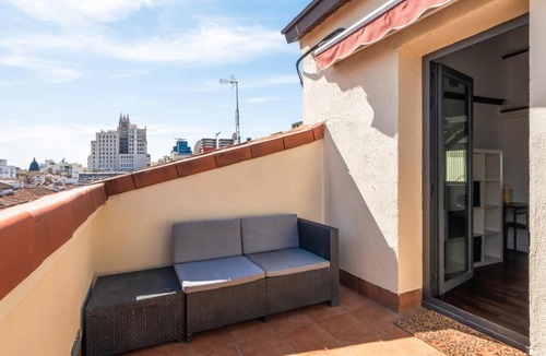Malasana Apartment | Stunning penthouse in Malasaña - Valverde