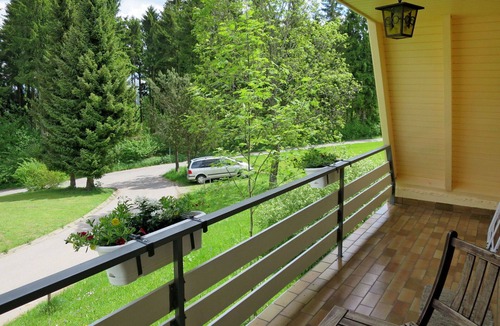Wilhelmsdorf House | Stunning private villa for 4 guests with WIFI, TV, terrace, pets allowed and panoramic view