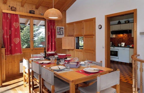 Champex-Lac House | Stunning private villa for 8 people with WIFI, TV, terrace, pets allowed and panoramic view