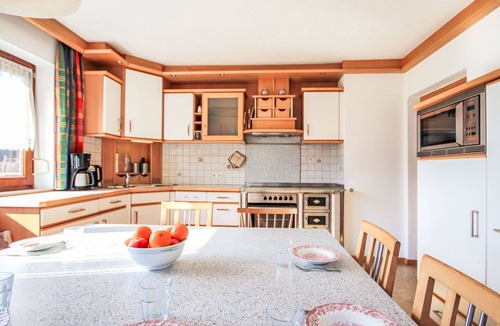 Schlitters House | Stunning private villa for 13 people with WIFI, TV and terrace