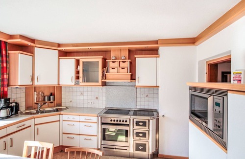 Schlitters House | Stunning private villa for 13 people with WIFI, TV and terrace