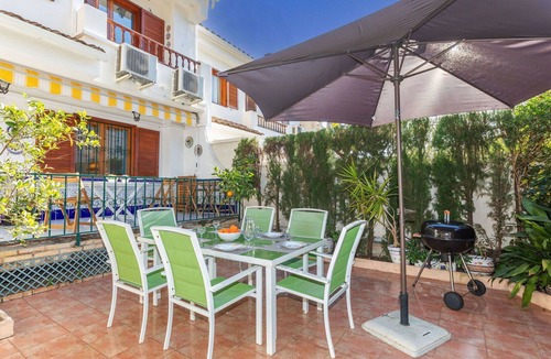 Benicassim House | Stunning villa for 7 people with WIFI, A/C, TV and patio