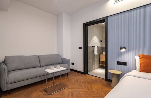 San Diego Hotel | Style Suites by Olala Homes