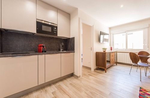 Goya Apartment | Stylish 1-Bed Apartment in Salamanca, Madrid