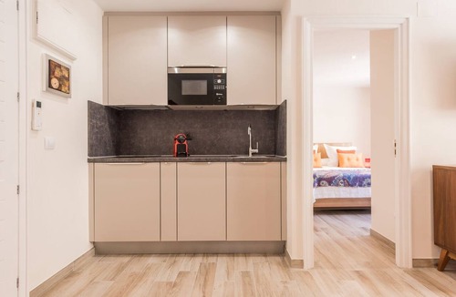Goya Apartment | Stylish 1-Bed Apartment in Salamanca, Madrid