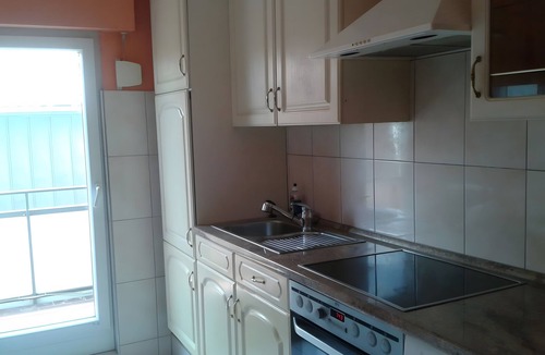 Fellbach Apartment | Stylish Apartment in Fellbach with Balcony and Wi-Fi