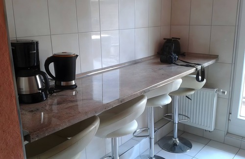 Fellbach Apartment | Stylish Apartment in Fellbach with Balcony and Wi-Fi
