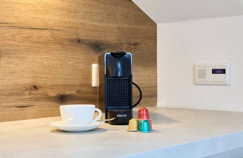 Feldwies Apartment | Stylish Chiemsee time-out | balcony, parking lot, ideal location