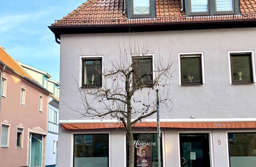Bad Konigshofen Apartment | Stylish vacation apartment with modern kitchen & comfortable bathroom