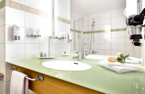 Dortmund City Centre Apartment | Sunday Hotel Dortmund Deluxe Double Room