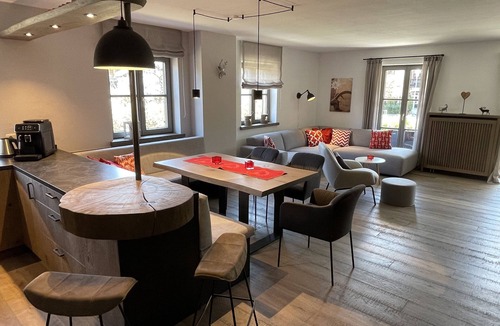 Bad Wiessee Apartment | Sunny 100 sqm apartment for 4 people, garden, garage/near the lake