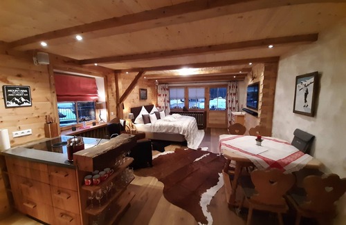 Inzell Apartment | Superior Alpine Suite Mountain Paradise Sauna & terrace